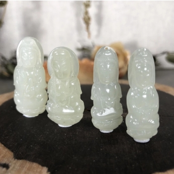 和田玉純手工雕刻小觀音（H02）
