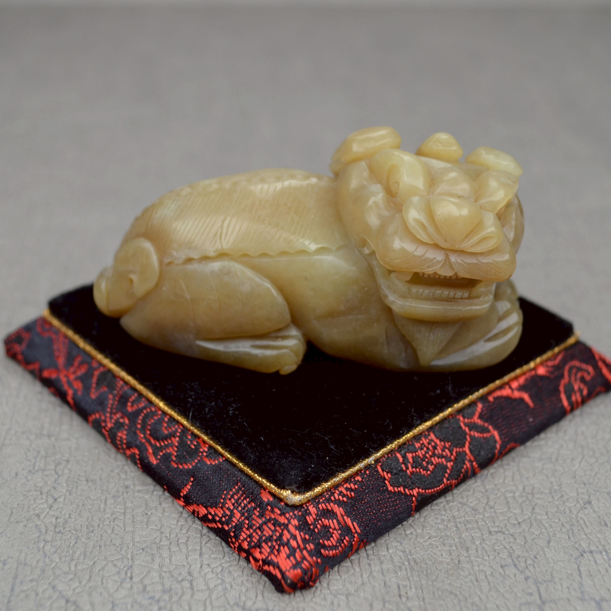 【發現你的守護靈獸，展現獨特魅力！】